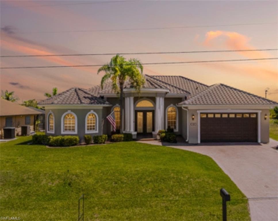 613 SE 4th PL CAPE CORAL, FL 33990