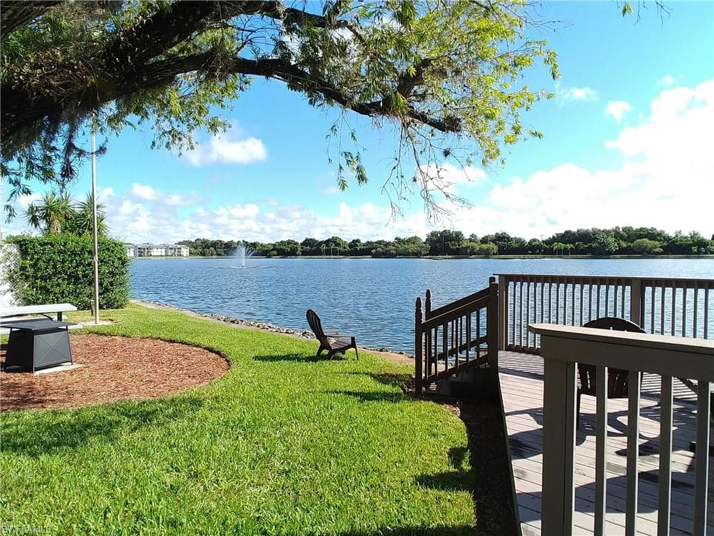 9950 Sailview CT 2 B-1 FORT MYERS, FL 33905
