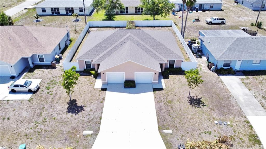 1022 NE 8th PL CAPE CORAL, FL 33909