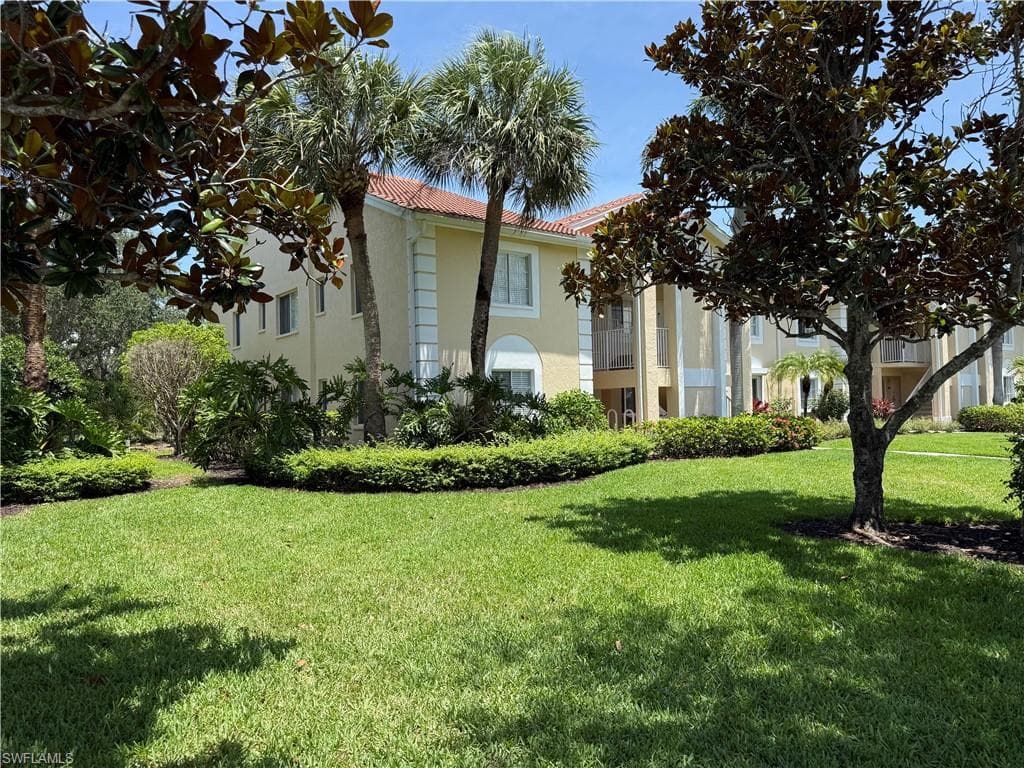 7750 Jewel LN 101 NAPLES, FL 34109
