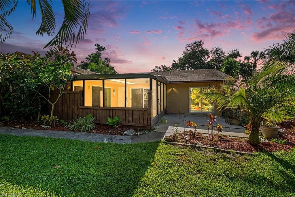 17310 Timber Oak LN FORT MYERS, FL 33908
