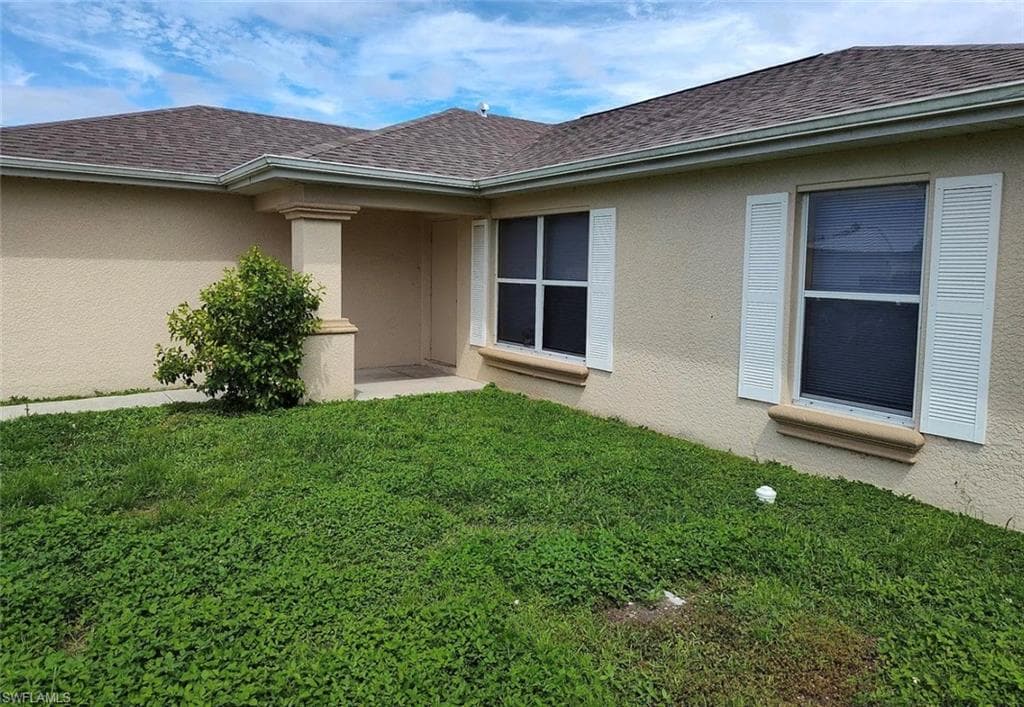 1109 NE 2nd PL CAPE CORAL, FL 33909