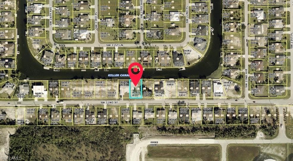 2301 32nd ST CAPE CORAL, FL 33914