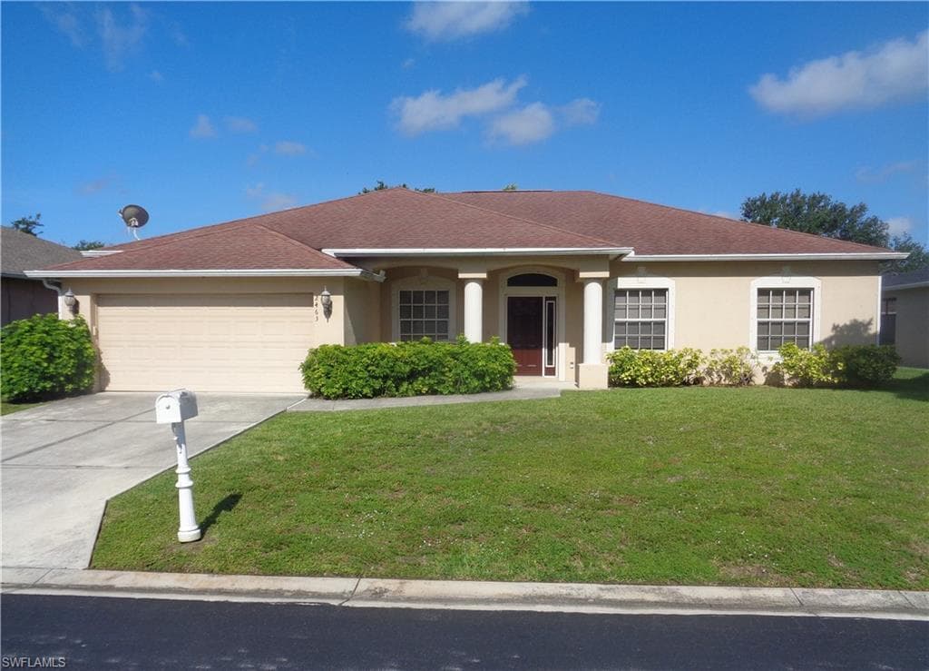 2463 Nature Pointe LOOP FORT MYERS, FL 33905
