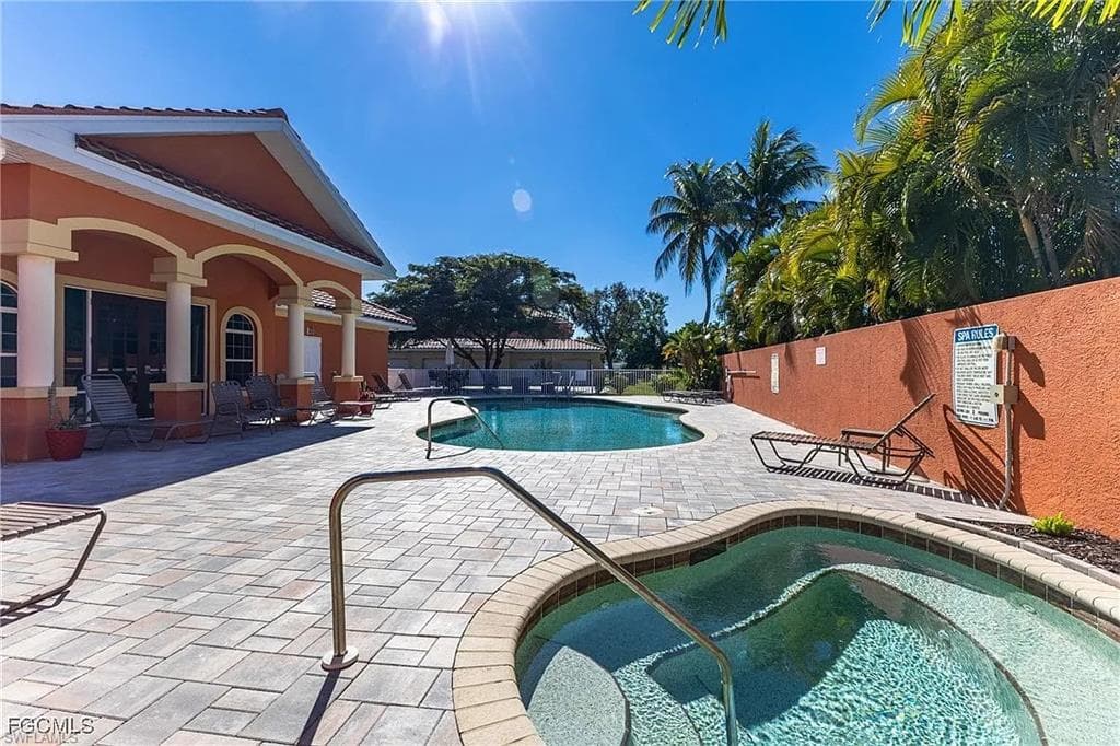 15989 Mandolin Bay DR 204 FORT MYERS, FL 33908