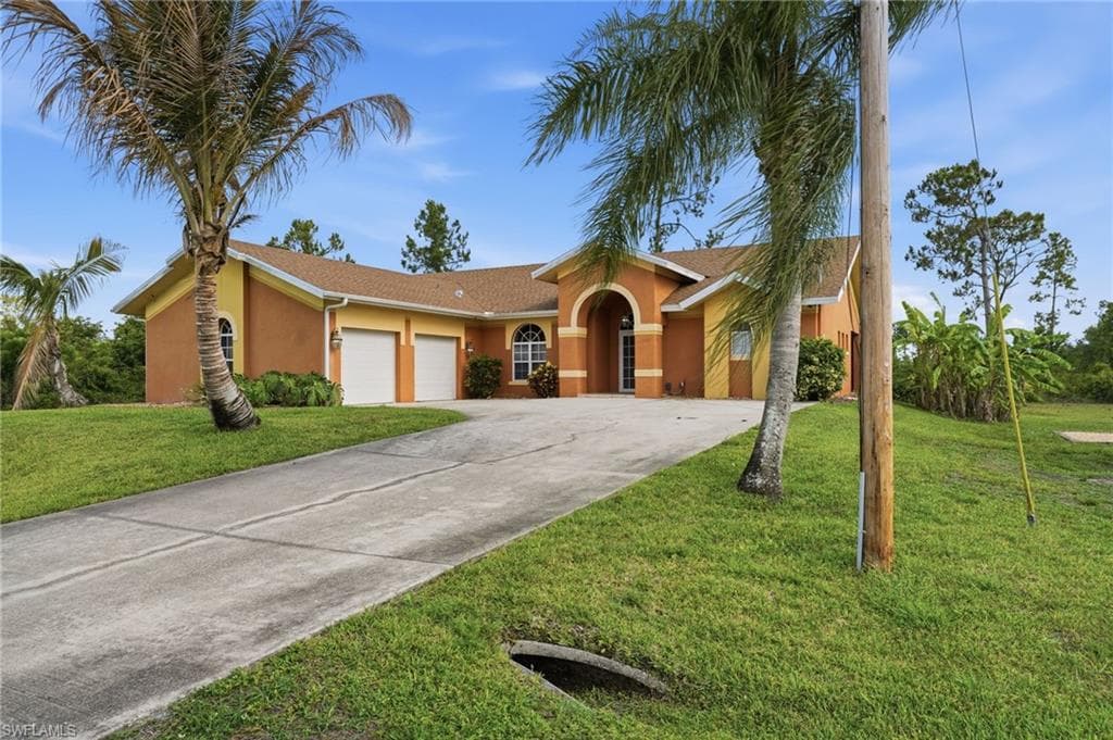 640 Clancy ST E LEHIGH ACRES, FL 33974
