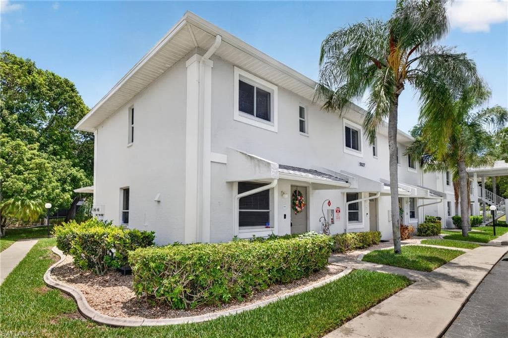 5027 SW 16th PL 101 CAPE CORAL, FL 33914