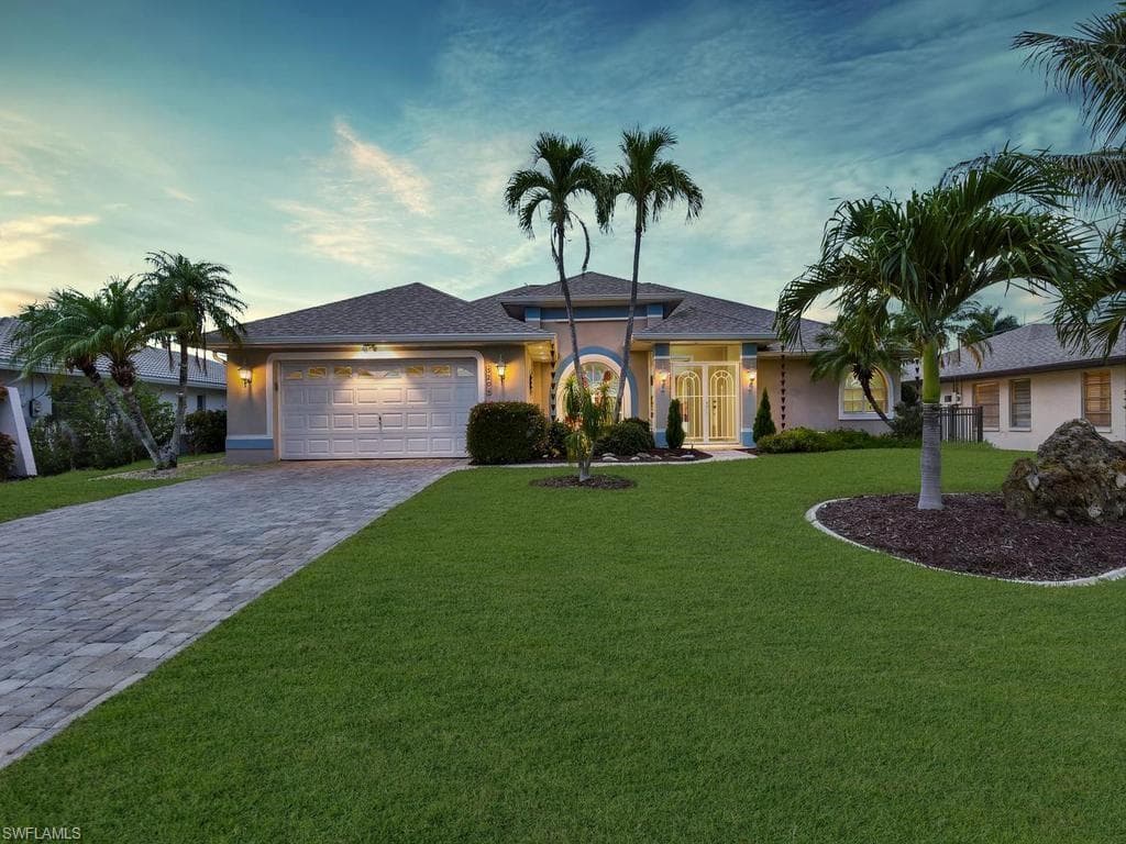 5204 SW 3rd AVE CAPE CORAL, FL 33914