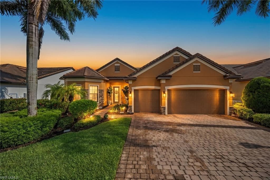 16213 Camden Lakes CIR NAPLES, FL 34110