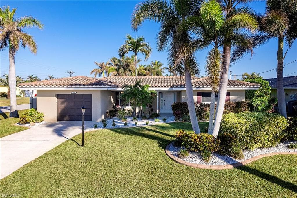 171 SW 51st TER CAPE CORAL, FL 33914