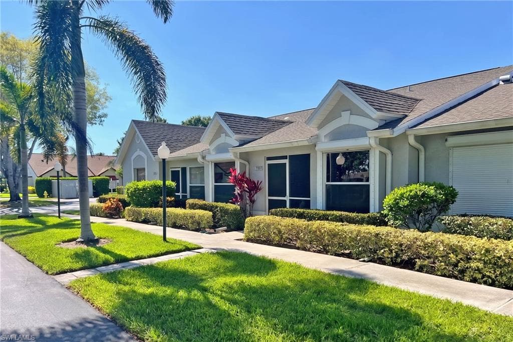 3383 Erick Lake DR 2902 NAPLES, FL 34109