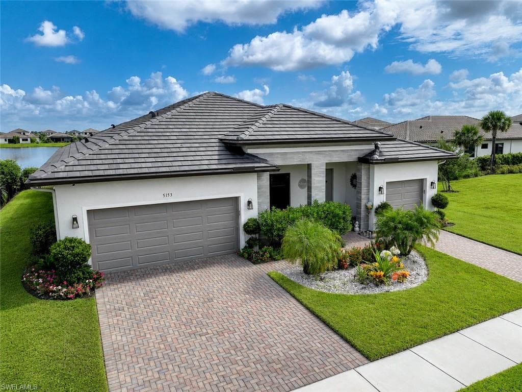 5153 Julienne RD IMMOKALEE, FL 34142