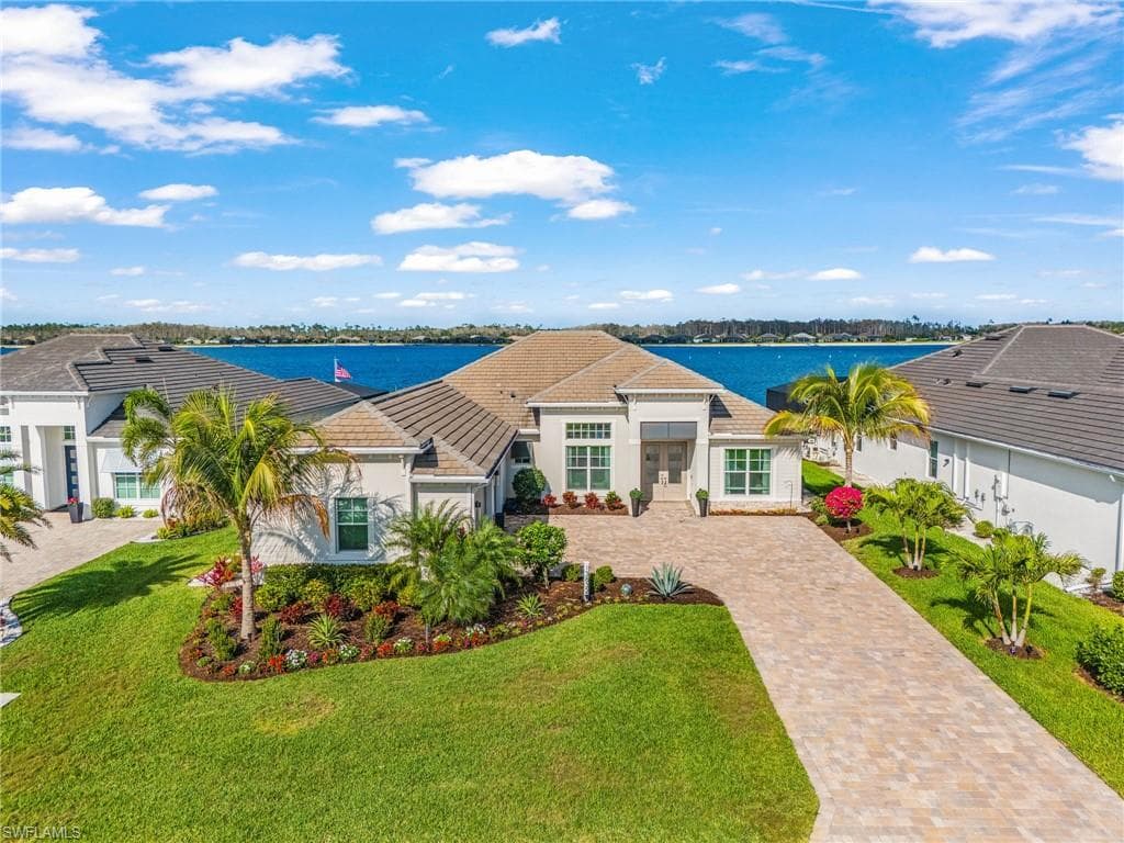 13832 Blue Bay CIR FORT MYERS, FL 33913