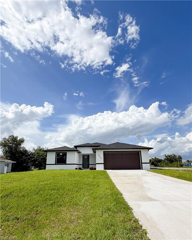 3900 25th ST SW LEHIGH ACRES, FL 33976