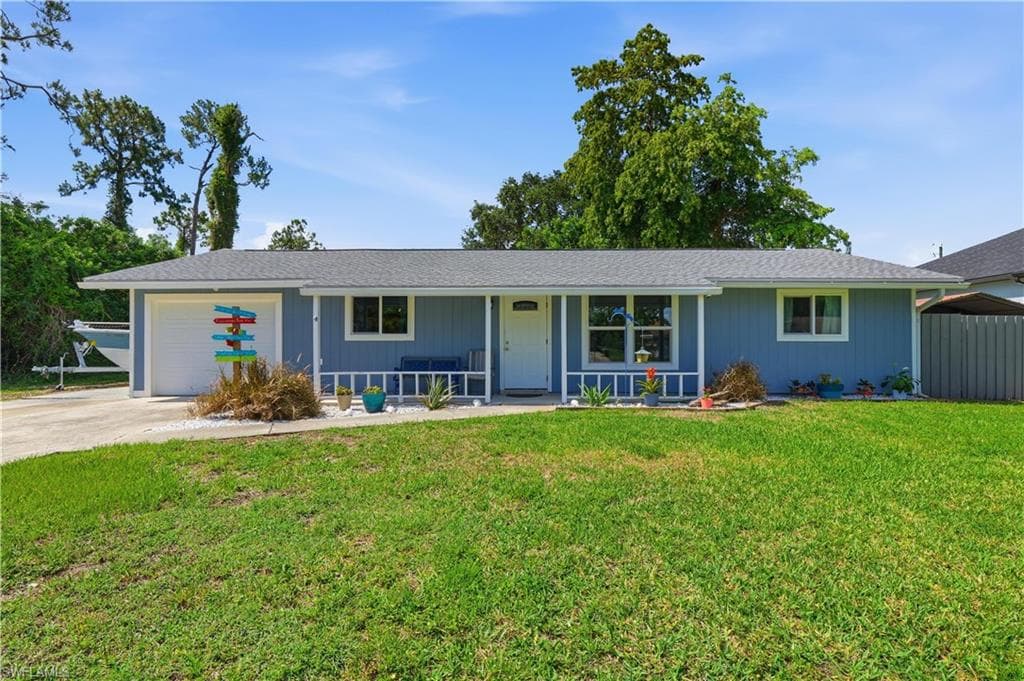 4711 4th ST W LEHIGH ACRES, FL 33971