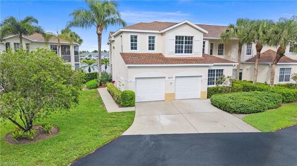 9670 Village View BLVD 201 BONITA SPRINGS, FL 34135