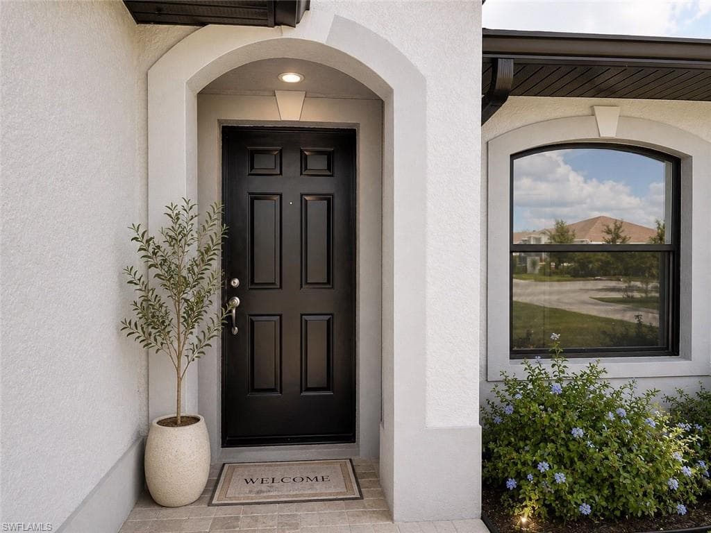 715 SE 24th AVE 715 CAPE CORAL, FL 33990