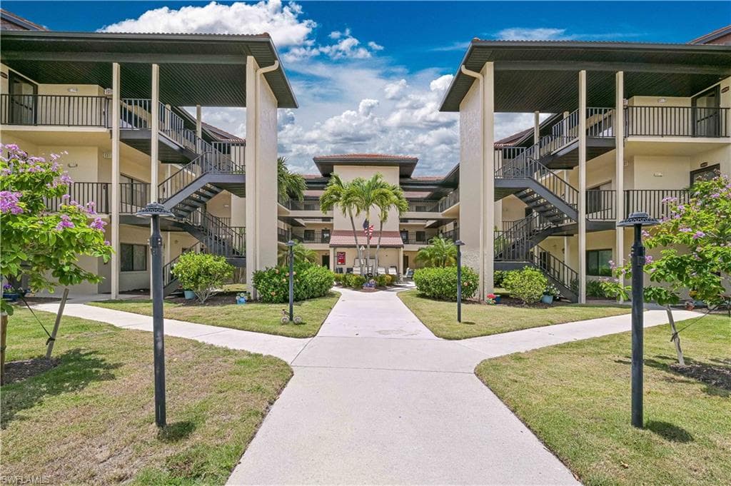 11540 Caravel CIR 3030 FORT MYERS, FL 33908