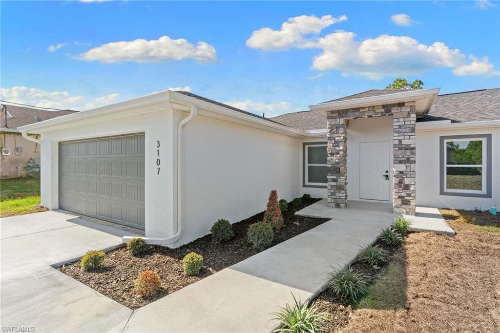 3107 55th ST W LEHIGH ACRES, FL 33971