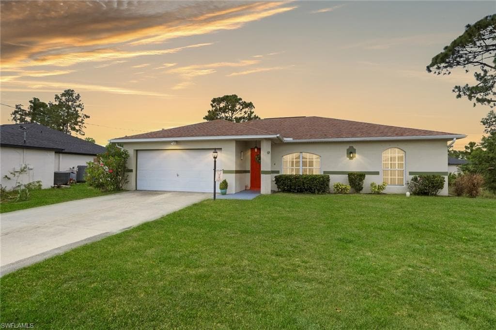 1013 Acroft AVE LEHIGH ACRES, FL 33971