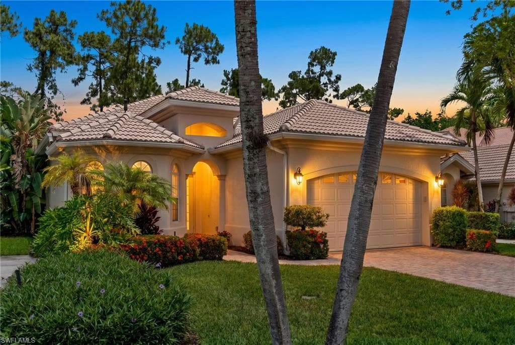 5019 Fairhaven LN NAPLES, FL 34109