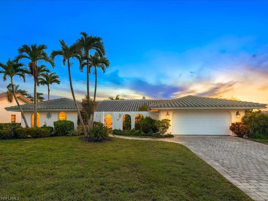 2428 Duchess CT NAPLES, FL 34112