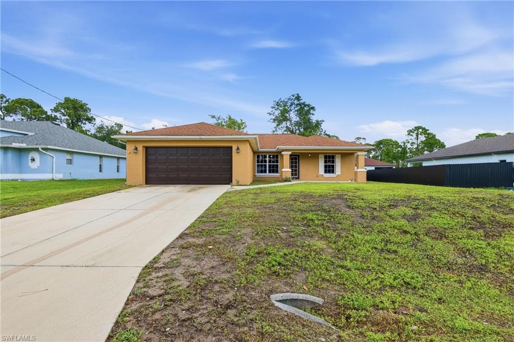 919 Winters ST E LEHIGH ACRES, FL 33974