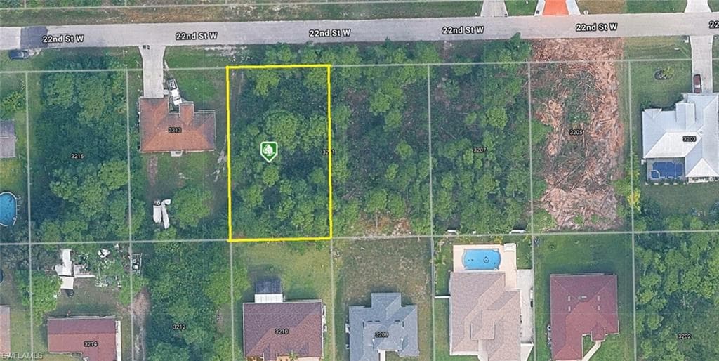 3211 22nd ST W LEHIGH ACRES, FL 33971