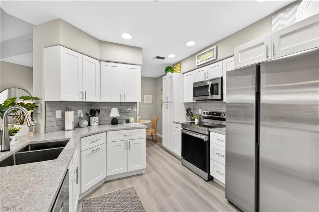 9190 Southmont CV 110 FORT MYERS, FL 33908