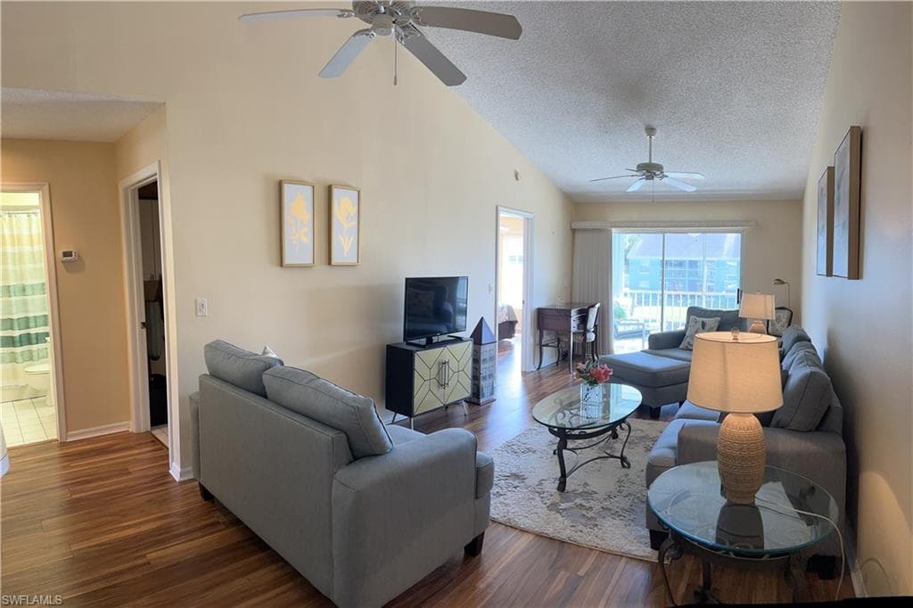 185 Grand Oaks WAY R204 NAPLES, FL 34110