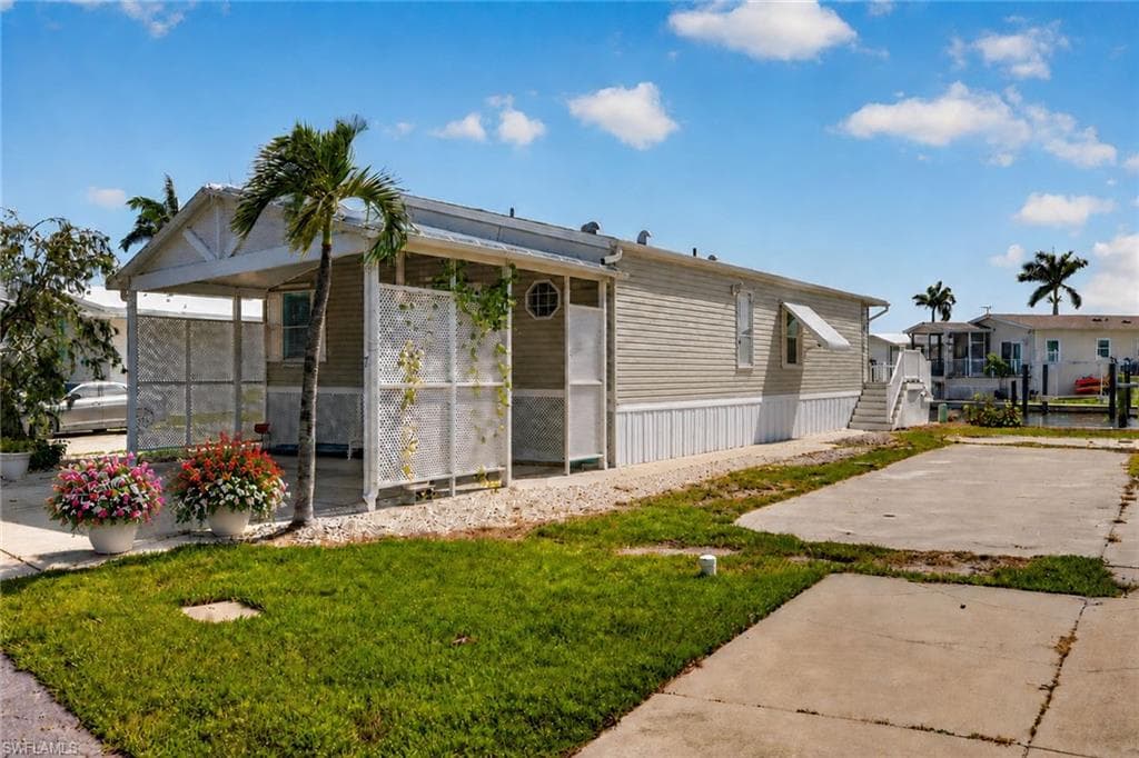 7 Galleon WAY FORT MYERS BEACH, FL 33931