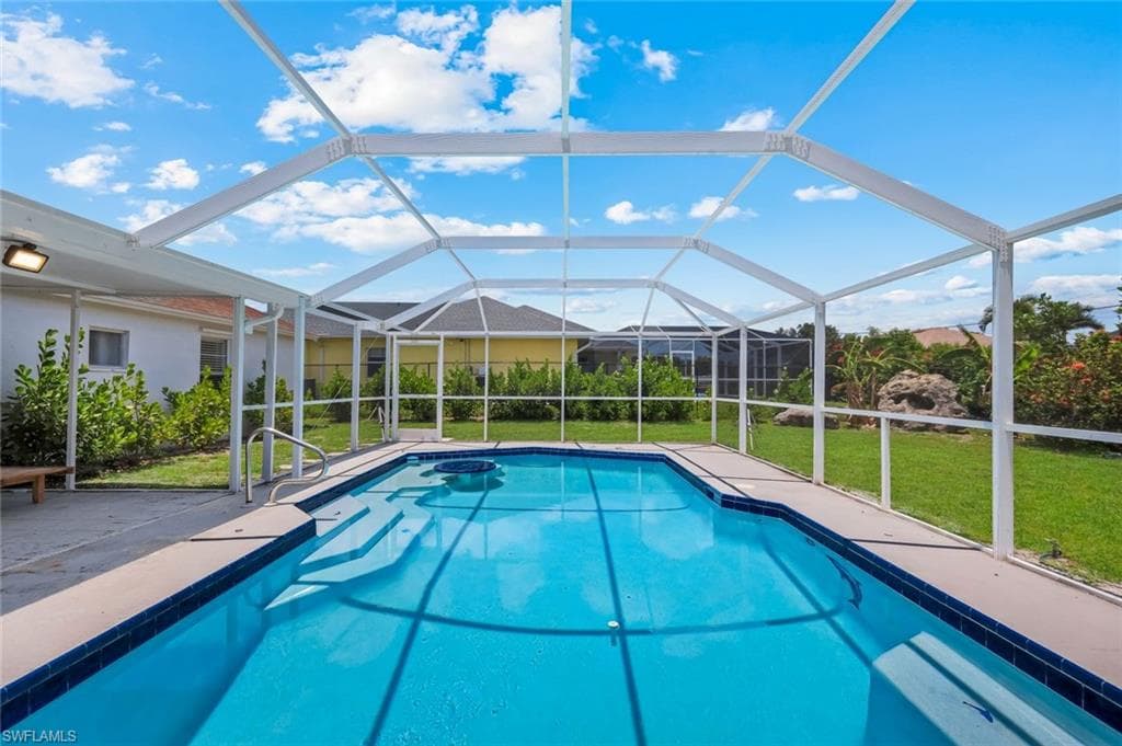 1307 SW 43rd LN CAPE CORAL, FL 33914