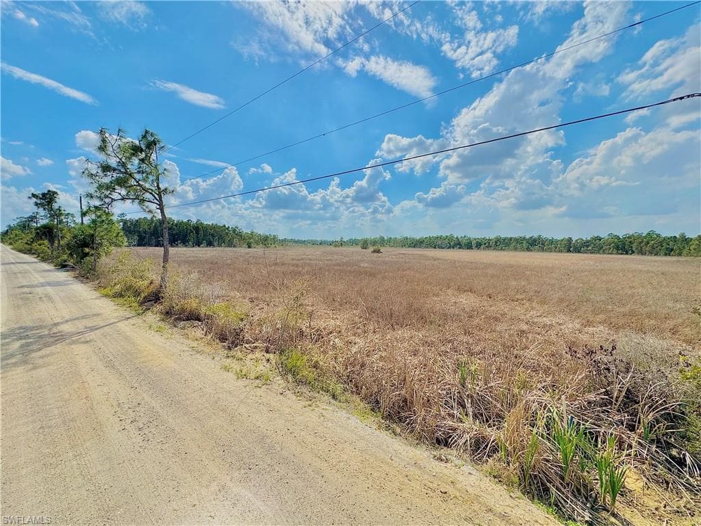 32612 Oil Well RD PUNTA GORDA, FL 33955