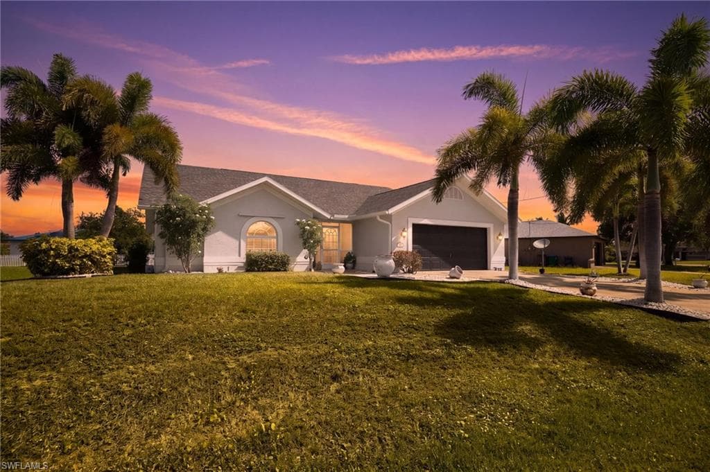 511 SE 24th ST CAPE CORAL, FL 33990
