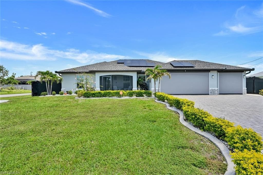 1811 SW 3rd TER CAPE CORAL, FL 33991