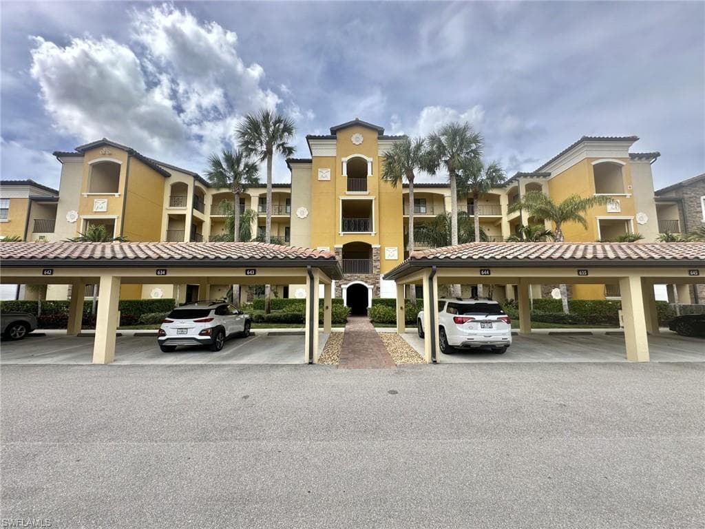 17971 Bonita National BLVD 614 BONITA SPRINGS, FL 34135