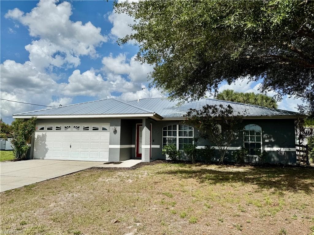 6016 Lindbrook AVE FORT MYERS, FL 33905