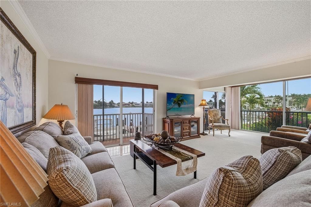 3000 Gulf Shore BLVD N 101 NAPLES, FL 34103