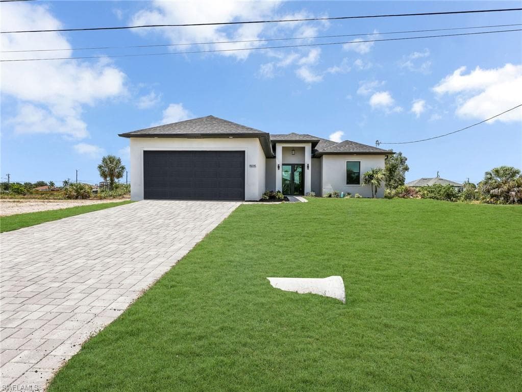 1505 17th ST CAPE CORAL, FL 33993