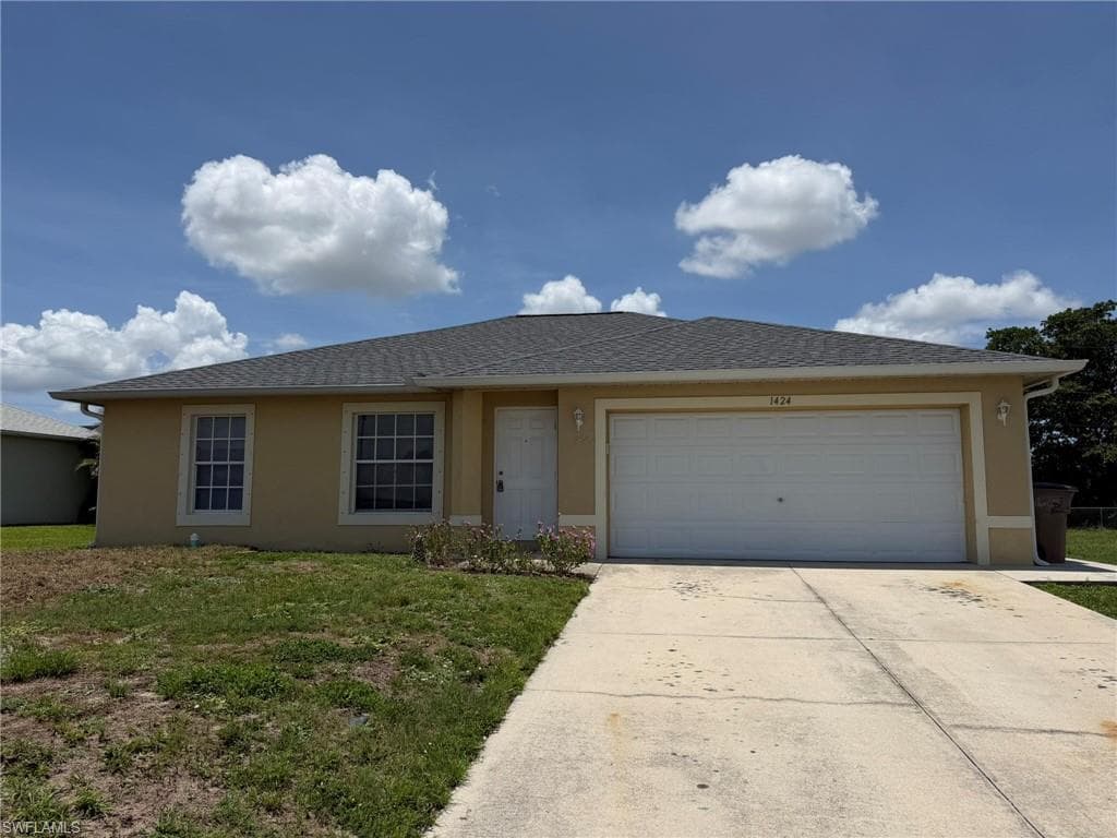 1424 NE 13th PL CAPE CORAL, FL 33909