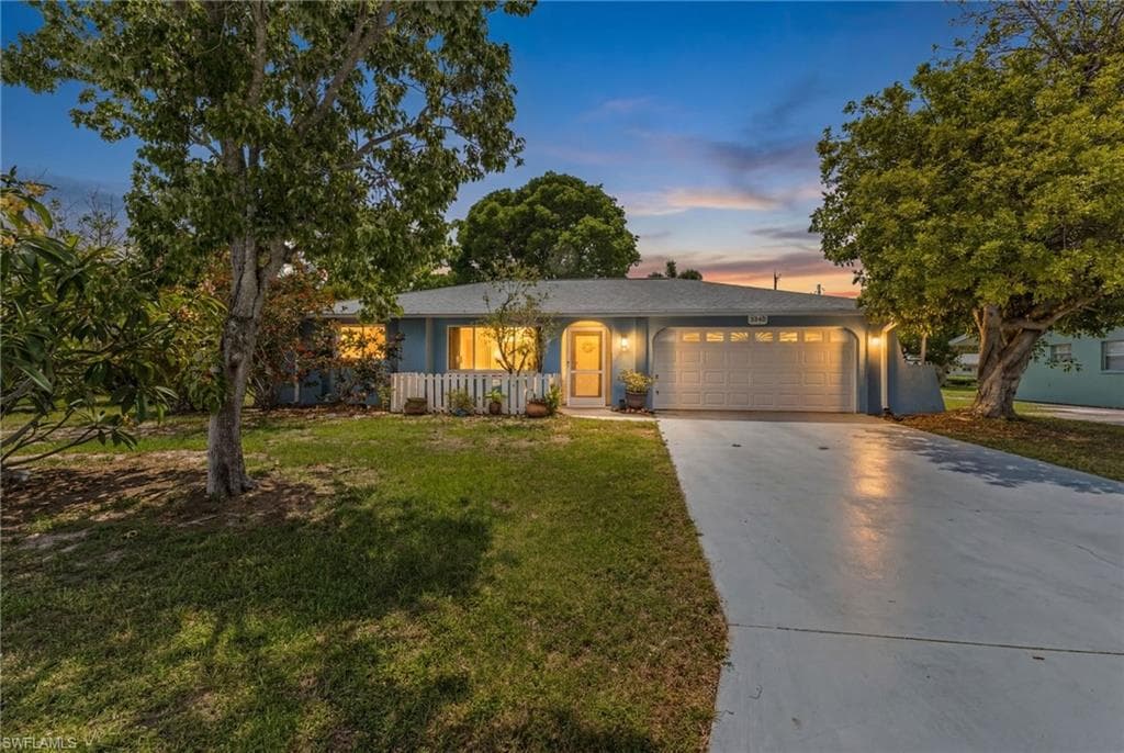 5240 Versaille CT CAPE CORAL, FL 33904