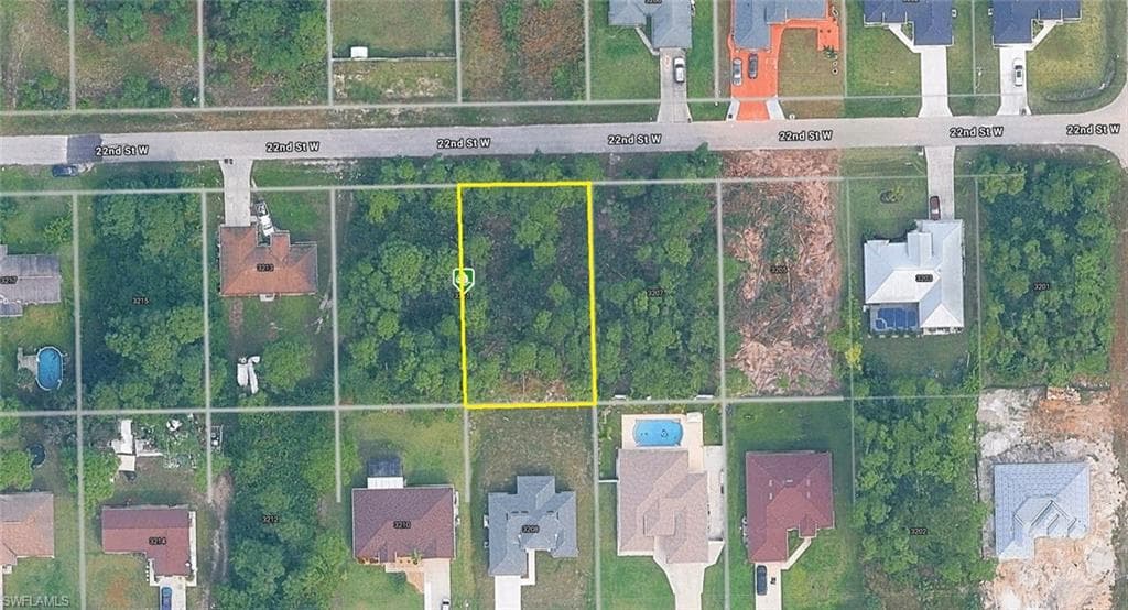 3209 22nd ST W LEHIGH ACRES, FL 33971