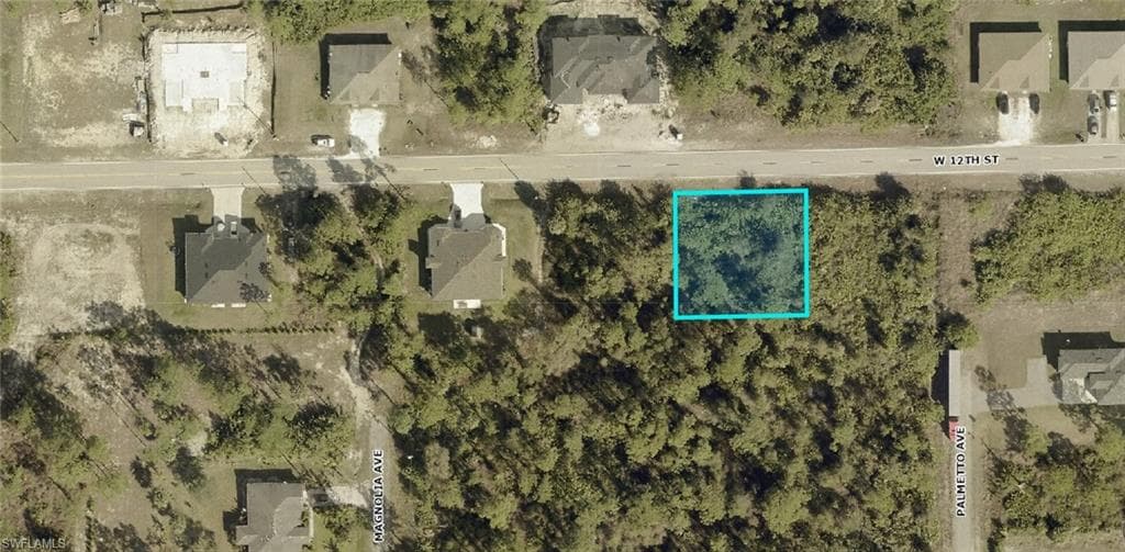 905/907 W 12th ST LEHIGH ACRES, FL 33972