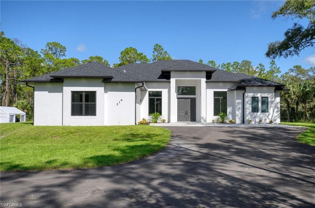 219 33rd AVE NW NAPLES, FL 34120