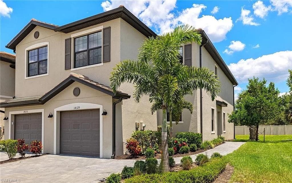 14129 Pine Lodge LN MIROMAR LAKES, FL 33913