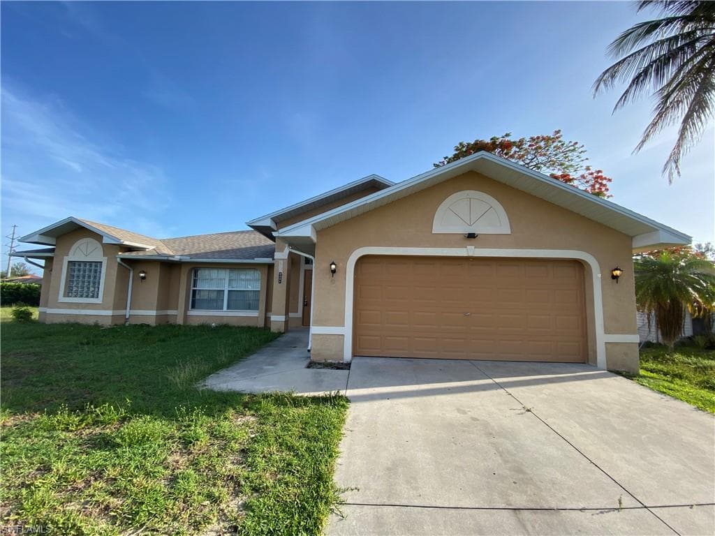 2251 SW 4th ST CAPE CORAL, FL 33991