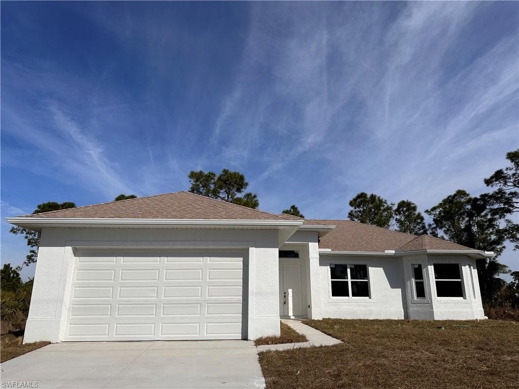 109 Paxton ST LEHIGH ACRES, FL 33974
