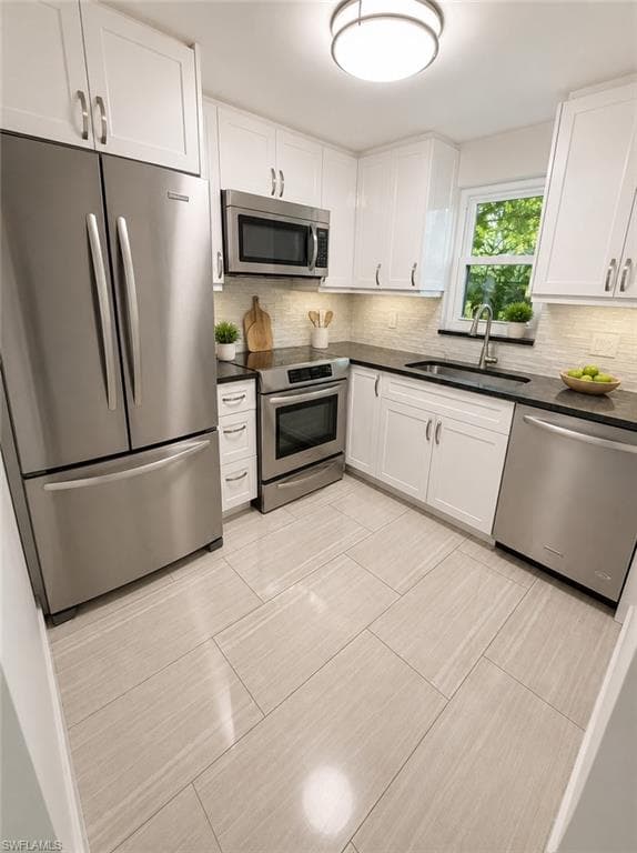 1440 Green Valley CIR 601 NAPLES, FL 34104