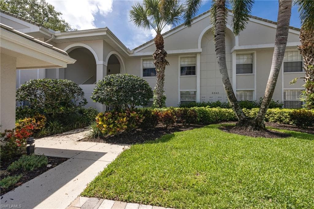6240 Bellerive AVE 603 NAPLES, FL 34119