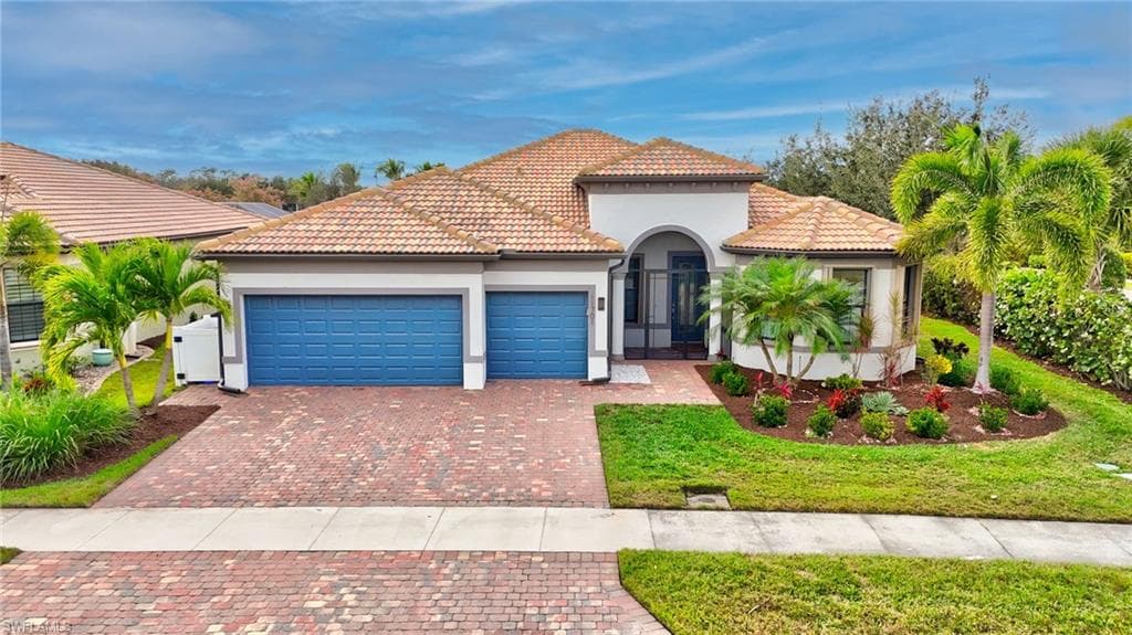 11701 Bowes CIR FORT MYERS, FL 33913